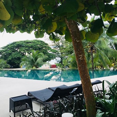 Apartamento By The Sea Batu Ferringhi Exterior foto