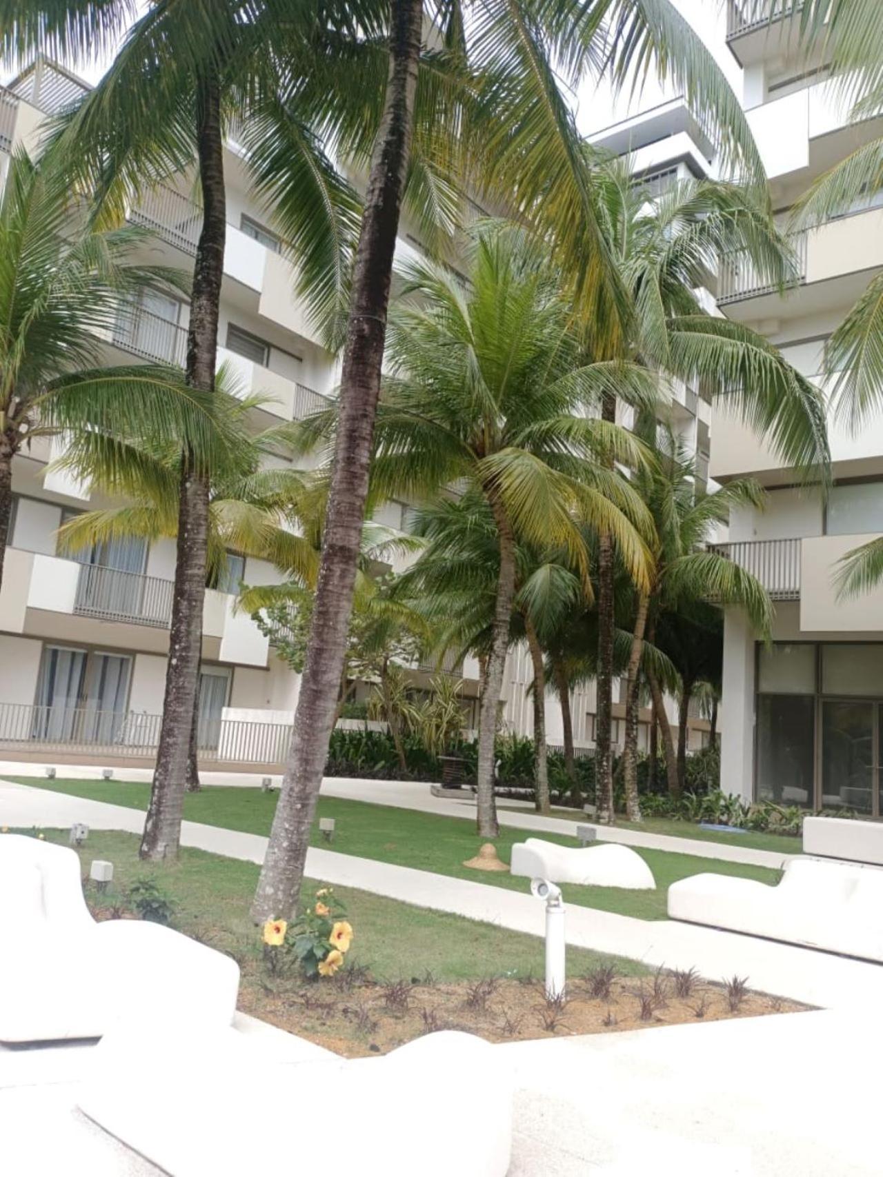 Apartamento By The Sea Batu Ferringhi Exterior foto